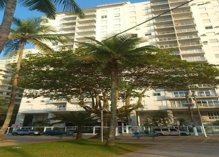 Apartamento frente ao Mar Guarujá-Pitangueiras